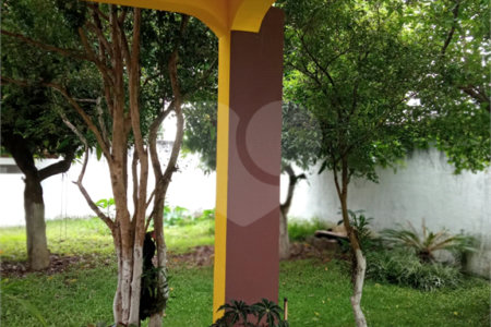 Casa à venda com 4 quartos, sendo 1 suíte,  em Vila Bela Flor, Mogi das Cruzes, SP