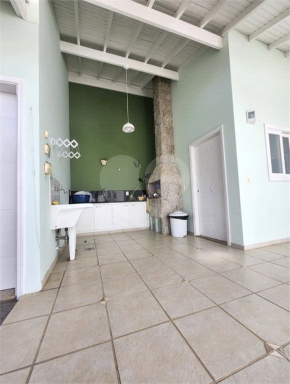 Casa à venda com 3 suítes no condomínio Villagio Di Verona, Vinhedo - SP