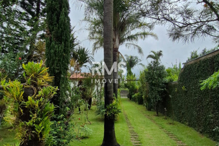 Casa à venda com 4 quartos, sendo 1 suíte,  em Villarejo Sopé da Serra (Vilarejo), Cabreúva, SP