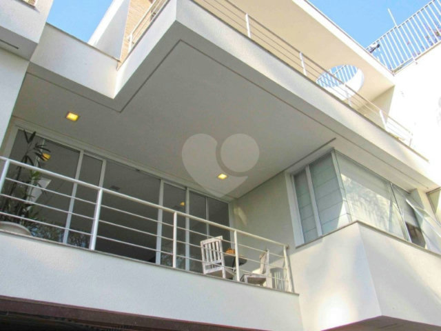 Casa à venda com 4 suítes no condomínio Residencial Giardino Pirandello, São Paulo - SP