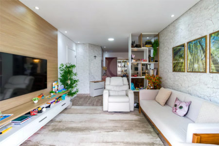 Apartamento à venda com 3 quartos, sendo 1 suíte, em Vila Andrade, São Paulo, SP