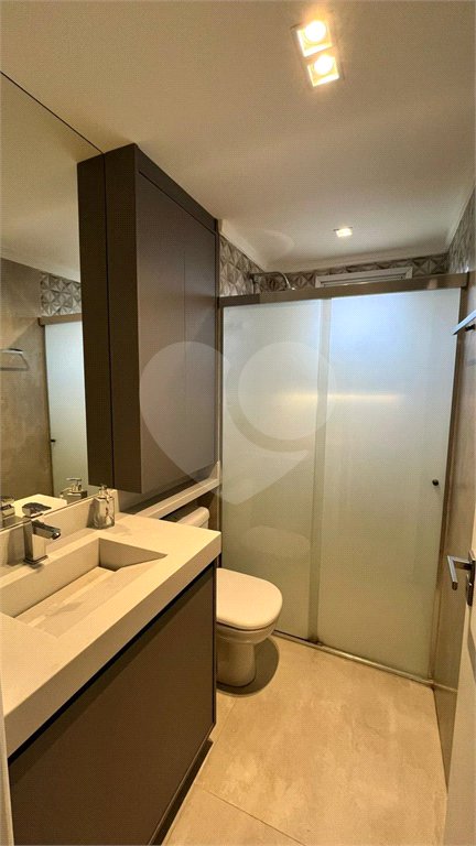 Apartamento de 176 m2 com 4 dormitórios sendo 3 suítes com 3 vagsa Condomínio Dolce Vita Avenida Lacerda Franco ,Cambuci -São Paulo