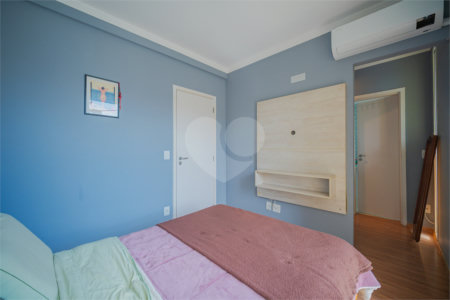 Casa à venda com 3 quartos, sendo 1 suíte,  no condomínio Queluz Vita - Casas, Cotia - SP