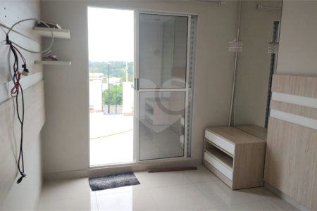 Casa à venda com 4 quartos, sendo 1 suíte, no condomínio Green View Residdence, Indaiatuba - SP