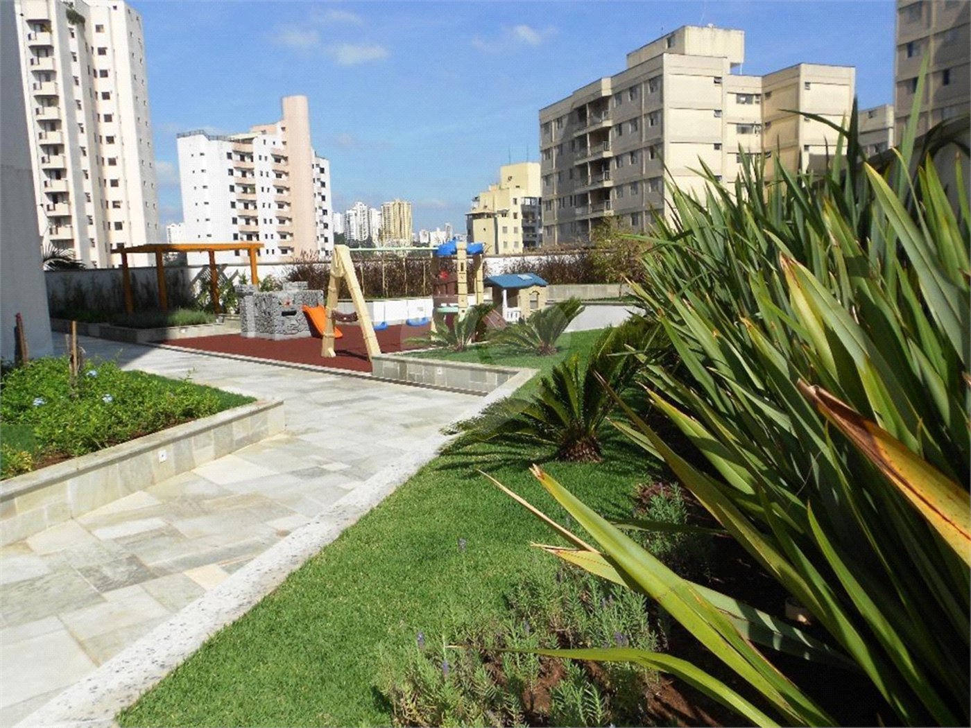 Apartamento para alugar com 4 quartos em Jardim Colombo, São Paulo, SP