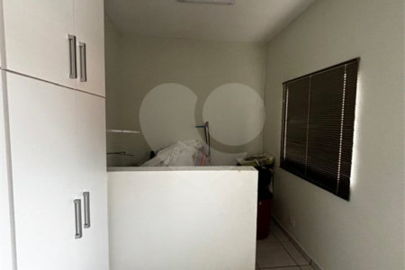 Casa à venda com 4 quartos, sendo 2 suítes, no condomínio Zuleika Jabour, Salto - SP