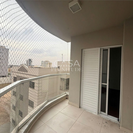 Apartamento à venda ou para alugar com 3 quartos, sendo 1 suíte, em Parque Campolim, Sorocaba, SP