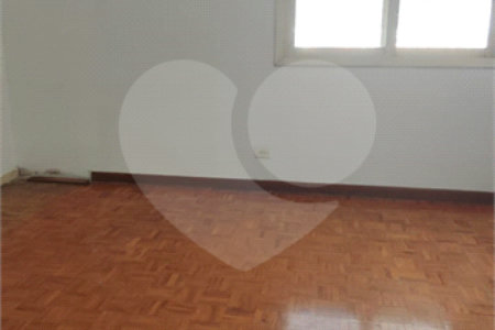 Apartamento à venda com 3 quartos, sendo 1 suíte, no Centro, Itu, SP