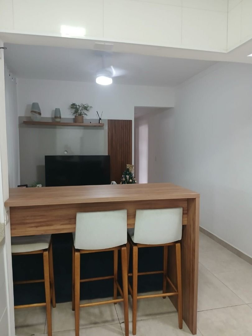 Apartamento com 2 dormitórios à venda, 62 m² por R$ 390.000,00 - Marapé - Santos/SP