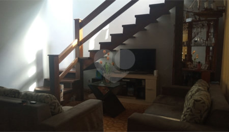 Casa à venda com 5 quartos, sendo 1 suíte,  no Centro, Mairiporã, SP