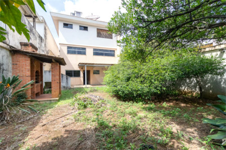 Sobrado à venda com 3 suítes em Vila Carrão, São Paulo, SP