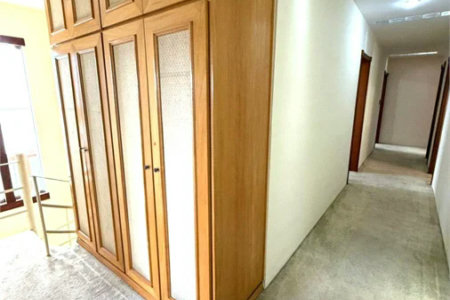 Sobrado à venda com 5 quartos, sendo 3 suítes, em Jardim Leonor, São Paulo, SP