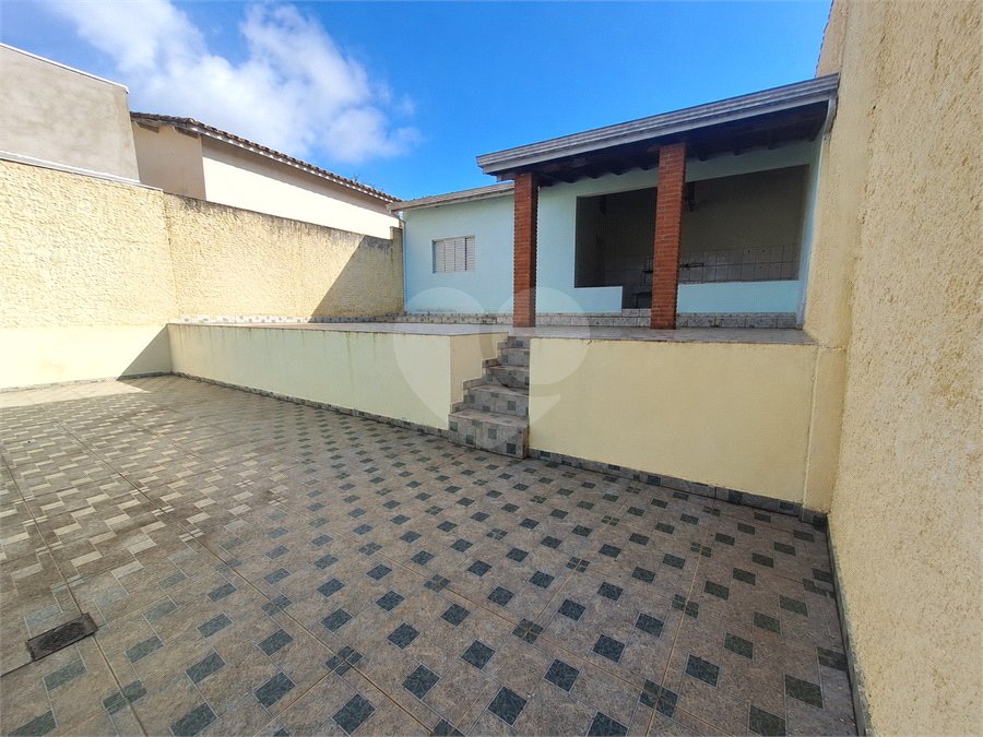 Casa à venda com 2 quartos em Vila Rio Branco, Itapetininga, SP