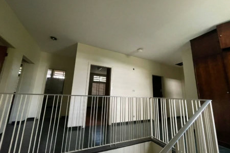 Sobrado à venda com 4 quartos, sendo 1 suíte, em Vila Inah, São Paulo, SP