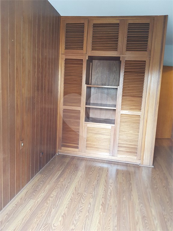 Apartamento à venda com 3 suítes em Conjunto Residencial Morumbi, São Paulo, SP