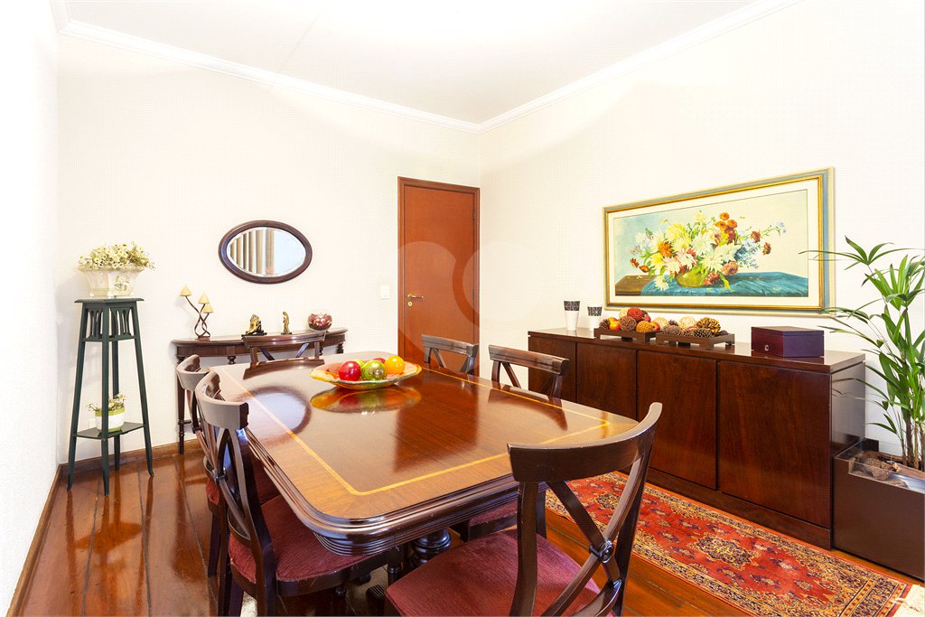 Apartamento à venda com 4 quartos, sendo 3 suítes, em Jardim Prudência, São Paulo, SP