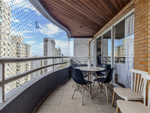 Apartamento à venda com 3 suítes em Alto de Pinheiros, São Paulo, SP