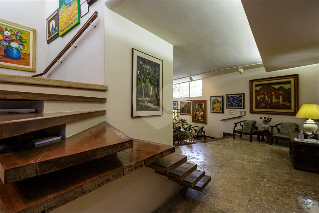 Casa de Vila para alugar com 4 quartos, sendo 1 suíte, em Granja Julieta, São Paulo, SP
