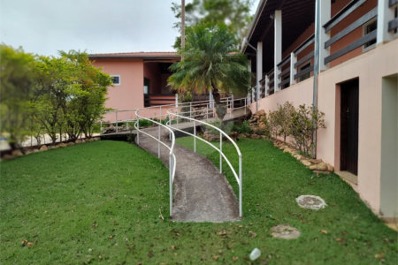 Chácara à venda com 3 quartos, sendo 1 suíte, em Bairro do Machadinho, Angatuba, SP