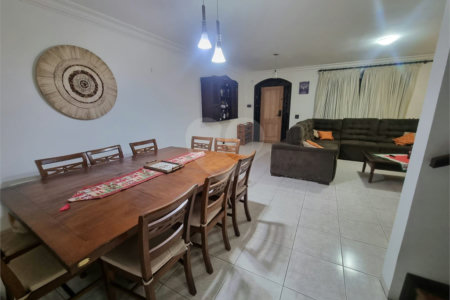 Casa à venda com 4 quartos, sendo 1 suíte, em Jardim Lídia, São Paulo, SP