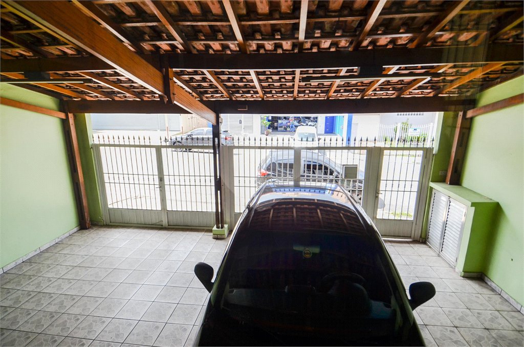 Casa à venda com 4 quartos, sendo 1 suíte, em Jardim Nova Taboão, Guarulhos, SP