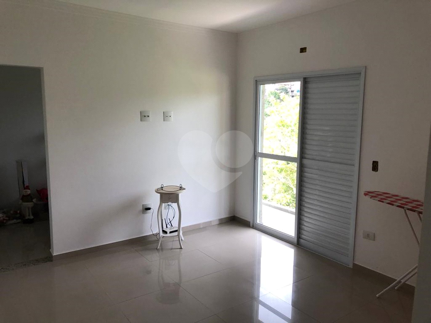 Casa à venda com 3 suítes no condomínio Estancia da Serra / Residencial Nova Mairipora, Mairiporã - SP