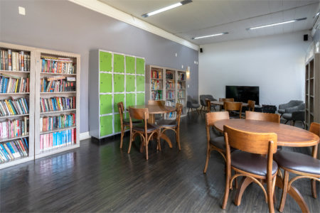 Apartamento à venda com 4 quartos, sendo 3 suítes, em Alto da Boa Vista, São Paulo, SP