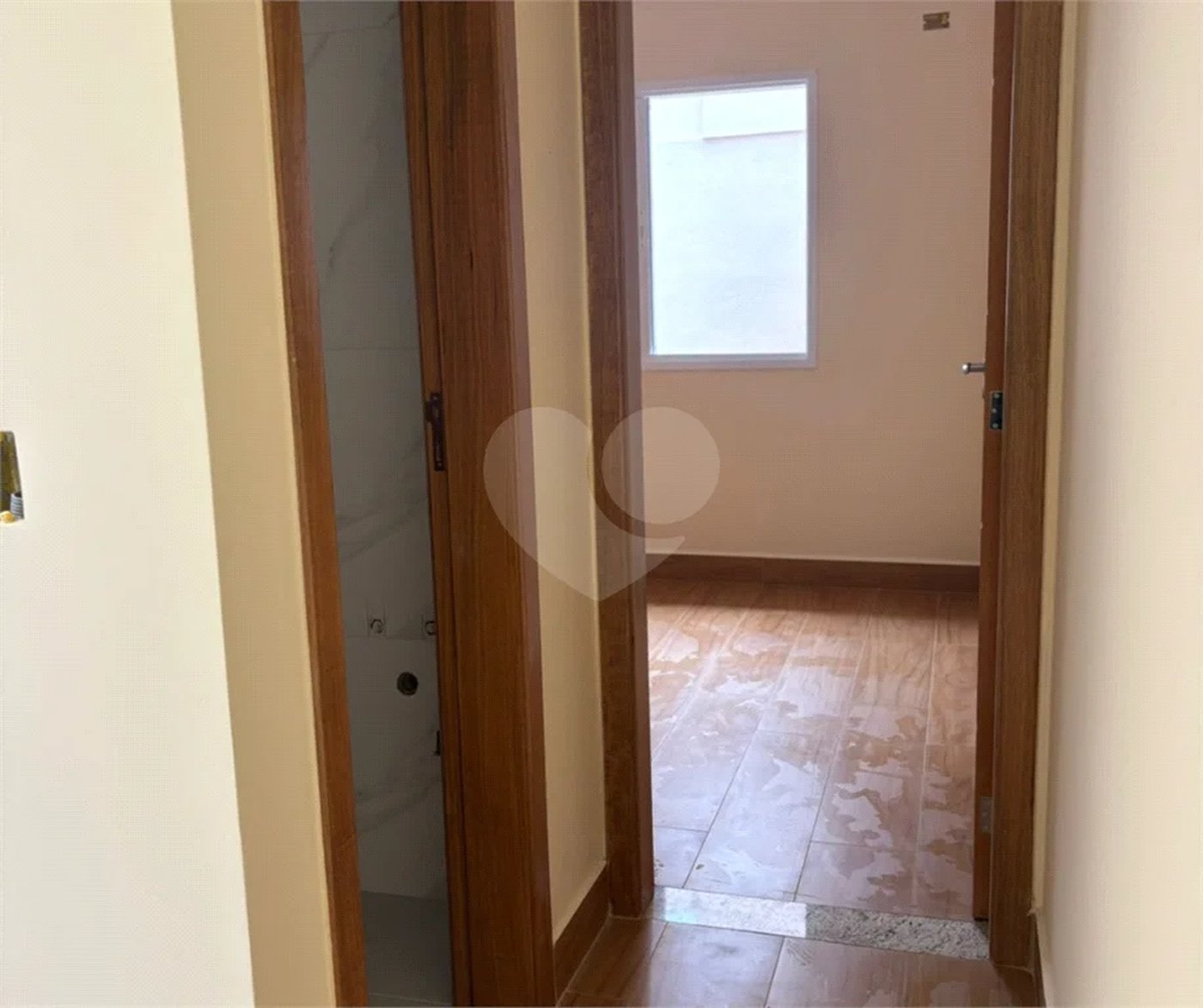 Sobrado à venda com 3 quartos, sendo 1 suíte, em Vila Nova Cachoeirinha, São Paulo, SP