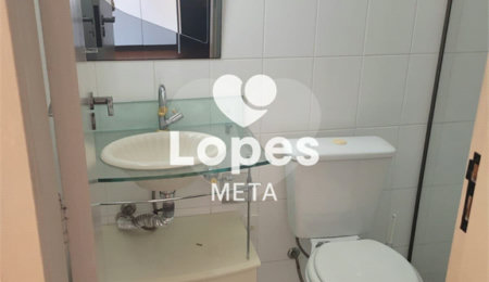 Casa à venda com 3 quartos, sendo 1 suíte,  no condomínio Jardim Itapuã, São José dos Campos - SP