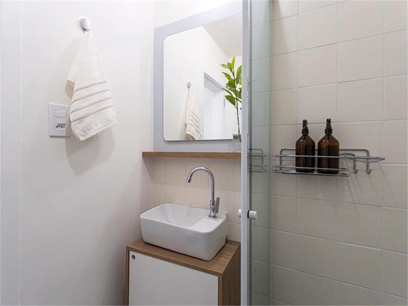 Apartamento à venda com 5 quartos, sendo 1 suíte, em Pinheiros, São Paulo, SP