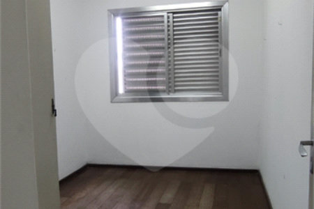 Casa à venda com 3 quartos, sendo 1 suíte, em Parque Jabaquara, São Paulo, SP