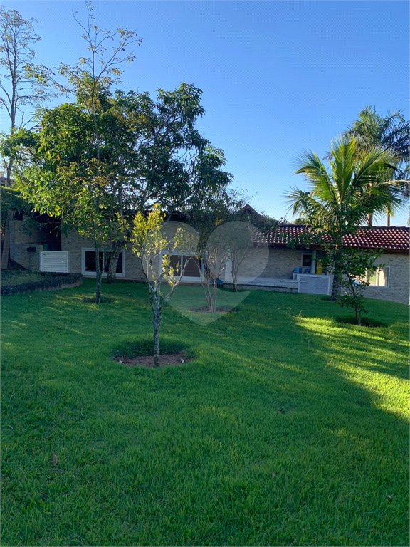 Casa Térrea à venda com 3 quartos, sendo 1 suíte, em Alpes D'ouro, Bom Jesus dos Perdões, SP