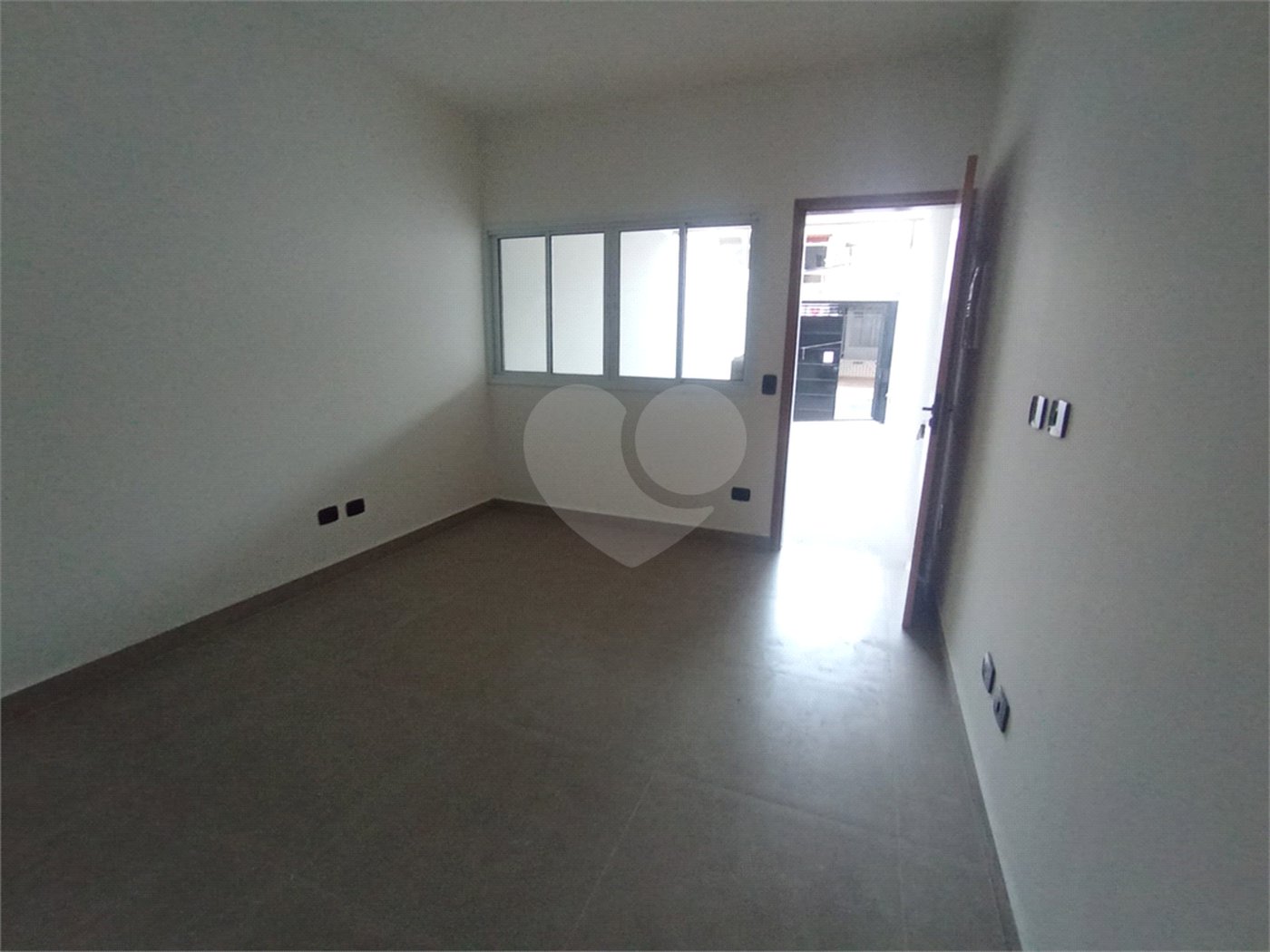 Sobrado à venda com 3 suítes em Vila Gustavo, São Paulo, SP