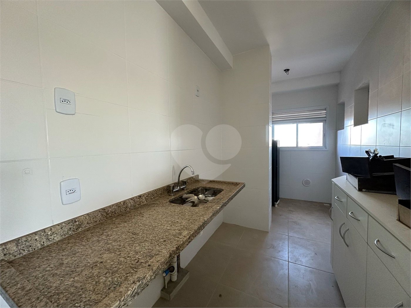 Apartamento à venda com 3 quartos, sendo 1 suíte, em Vila Macia, Itapetininga, SP