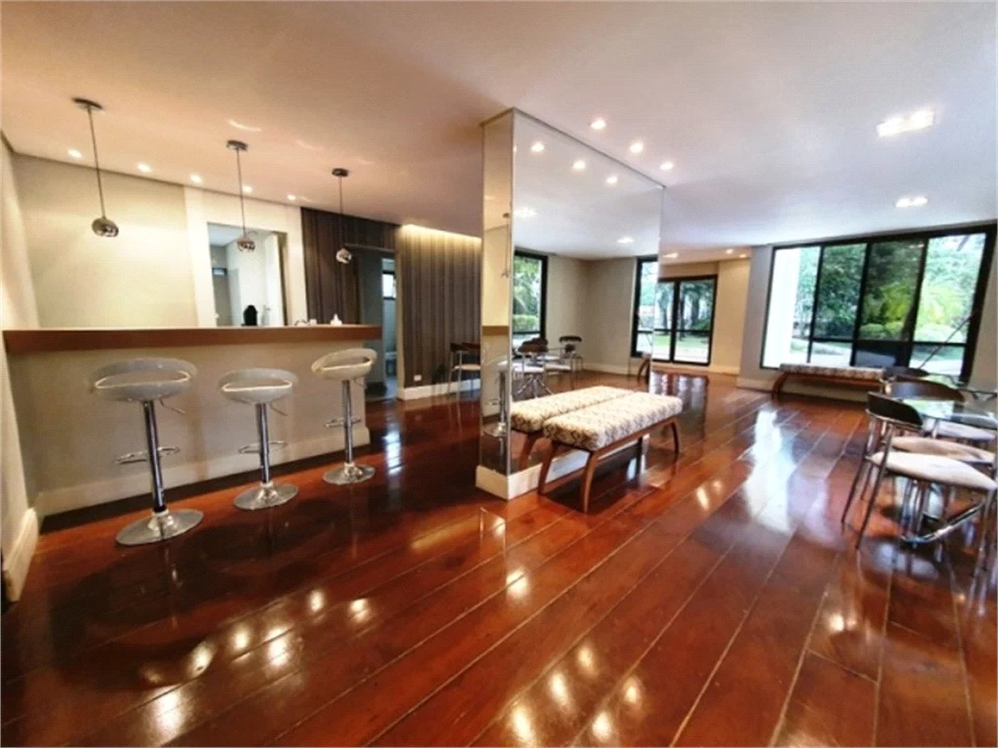 Apartamento à venda com 3 quartos, sendo 1 suíte, em Vila Suzana, São Paulo, SP