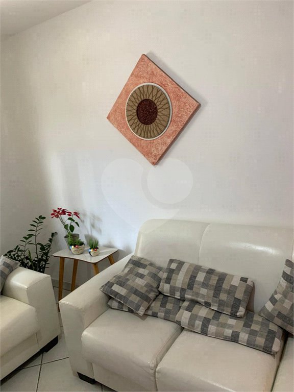 Apartamento à venda com 2 quartos, sendo 1 suíte,  em Canto do Forte, Praia Grande, SP
