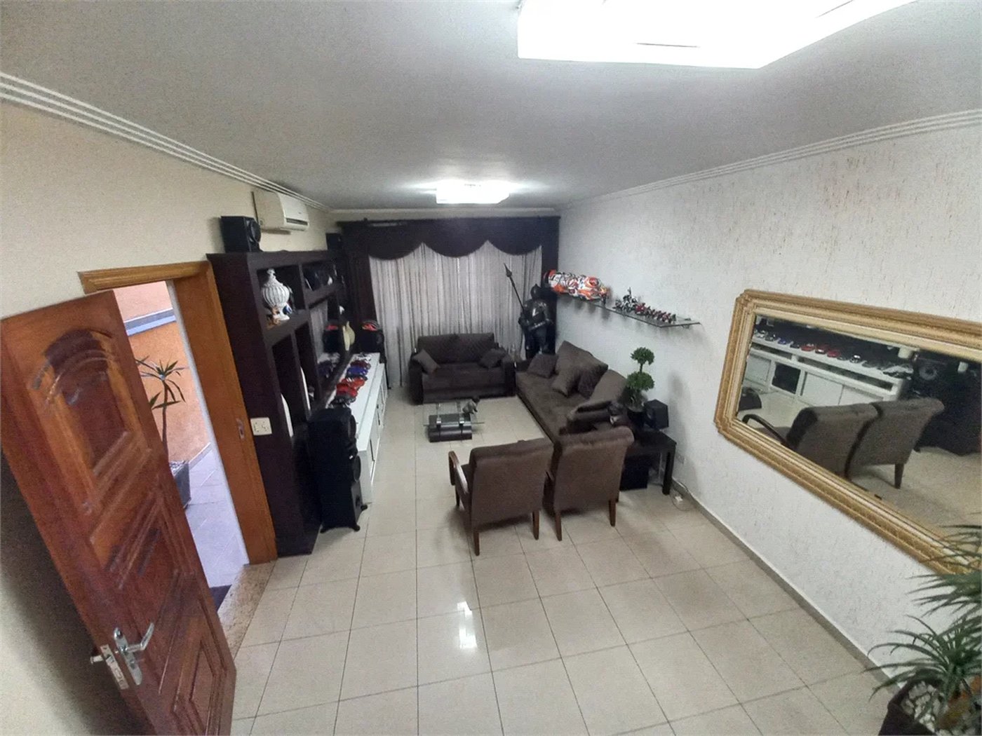 Sobrado à venda com 4 suítes em Paraíso do Morumbi, São Paulo, SP