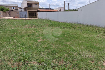 Terreno no Jardim Embare