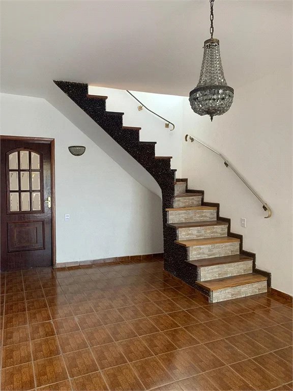 Sobrado à venda com 3 quartos em Vila Progredior, São Paulo, SP