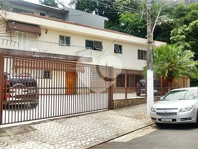 Sobrado à venda com 8 quartos, sendo 5 suítes, em Jardim França, São Paulo, SP