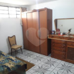Casa Térrea à venda com 5 quartos, sendo 2 suítes,  em Parada Inglesa, São Paulo, SP