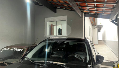 Casa à venda com 3 quartos, sendo 1 suíte,  em Jardim Armênia, Mogi das Cruzes, SP