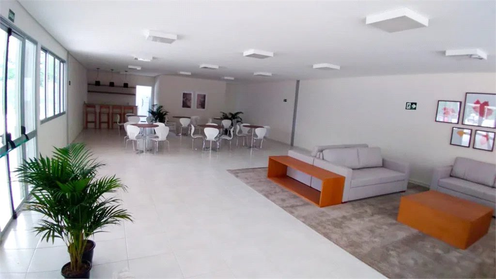 Apartamento à venda com 2 quartos em Parque Ipê, São Paulo, SP