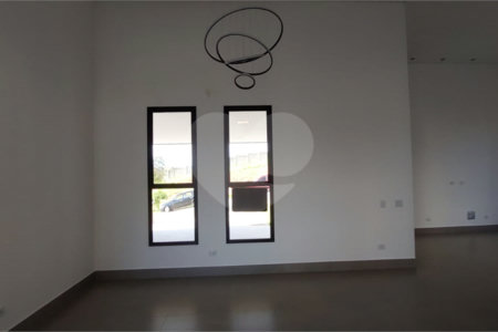 Casa à venda com 3 suítes no condomínio Parque Imperador, Bragança Paulista - SP