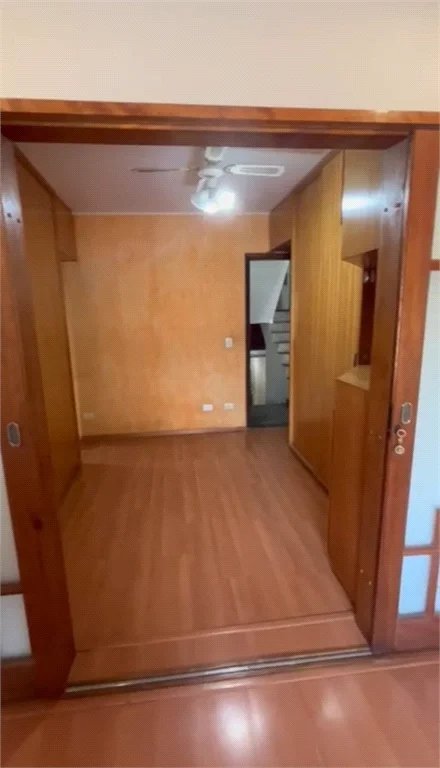 Casa à venda com 3 suítes em Vila Romana, São Paulo, SP