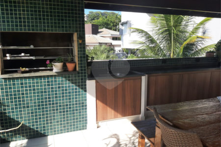 Casa à venda com 4 quartos, sendo 2 suítes,  no condomínio Estância Marambaia, Vinhedo - SP