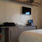 Apartamento à venda com 2 quartos, sendo 1 suíte, em Vila Andrade, São Paulo, SP