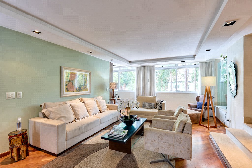 Apartamento à venda com 3 suítes em Alto da Boa Vista, São Paulo, SP