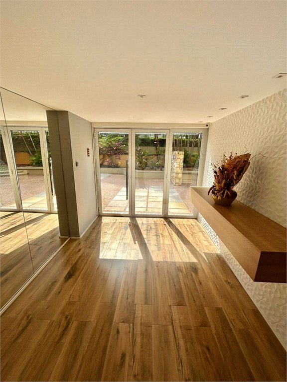 Apartamento à venda com 4 quartos, sendo 3 suítes, em Água Fria, São Paulo, SP