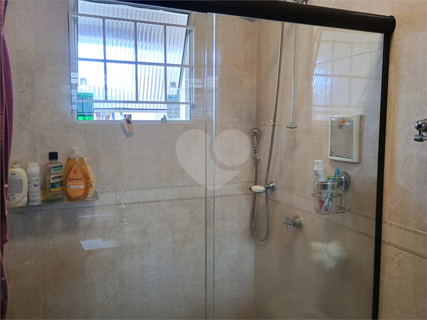 Casa à venda com 4 suítes em Jardim Bom Clima, Guarulhos, SP